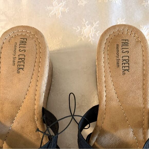 Falls Creek Cork Black Wedge Sandals Black Delia Memory Foam Sz 9 NWT Gorgeous - Picture 2 of 5
